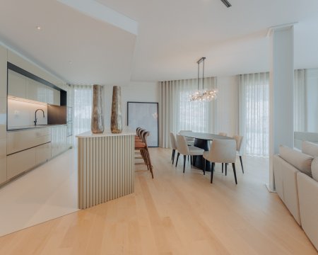 Savoy Residence | Insular