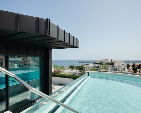 Savoy Residence | Insular